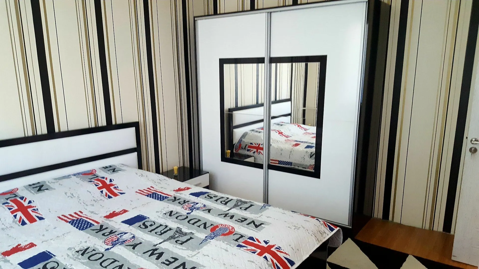 Modern Home Apartment Airport ソフィア